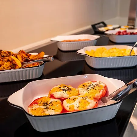 B48 Feria شقة فندقية 4*
