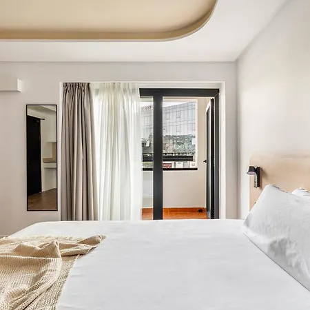 Apartahotel B48 Feria