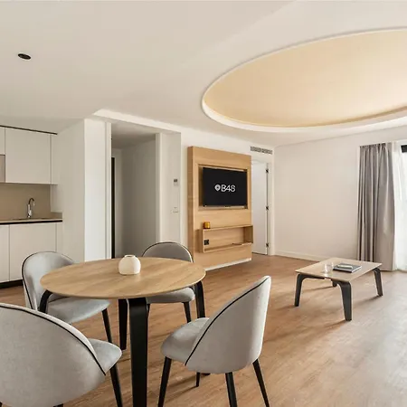 B48 Feria Apartahotel Valencia